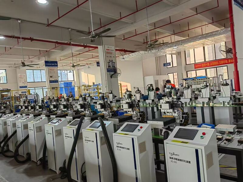 Zhongshan Yidian Machinery Co., Ltd linea di produzione del produttore
